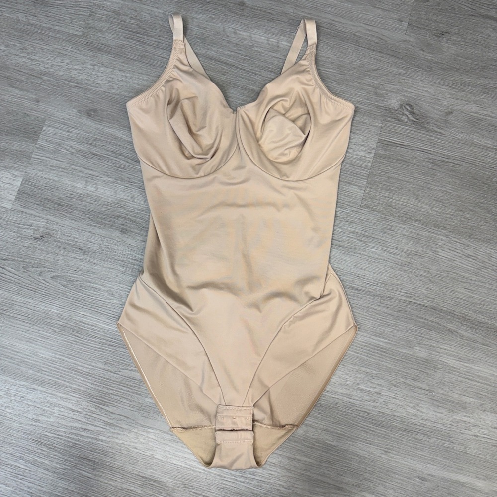 Miraclesuit 2802 Women Nude Beige Underwire Firm Control Shapewear Bodysuit 38DD
